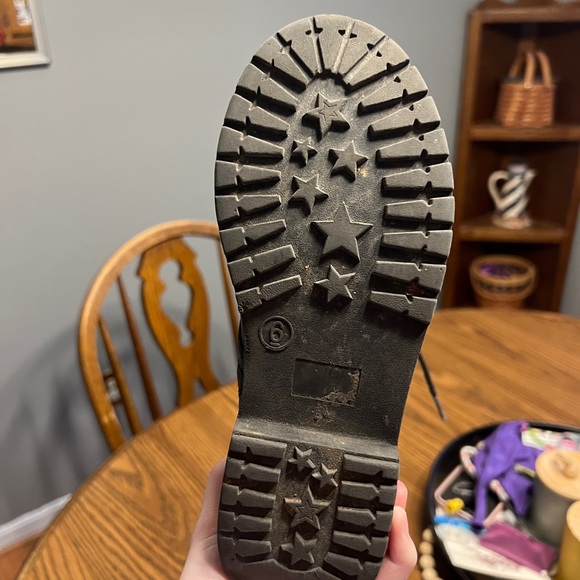 Black combat boots - Picture 4 of 5